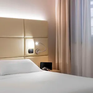 **** Hotel Western Cavalieri Della Italien